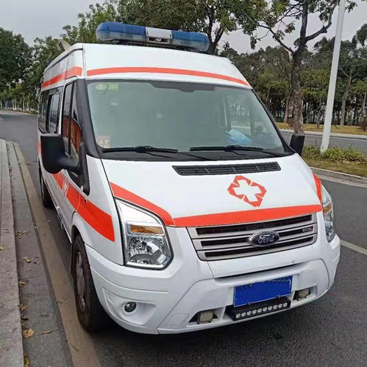 当雄用途不同，救护车装备标准也不同